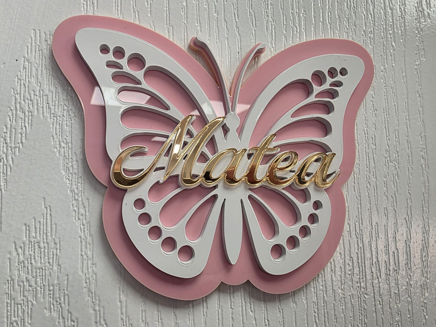 🦋 Personalizirana ploča Leptir – ime po želji