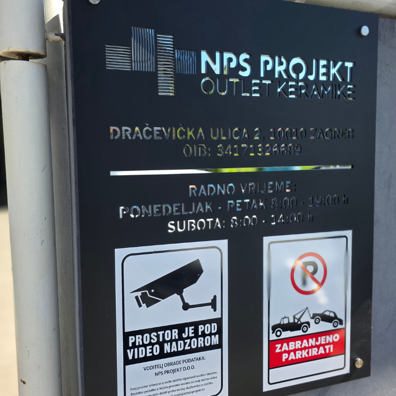 Ploča za outlet keramike od crnog pleksiglasa