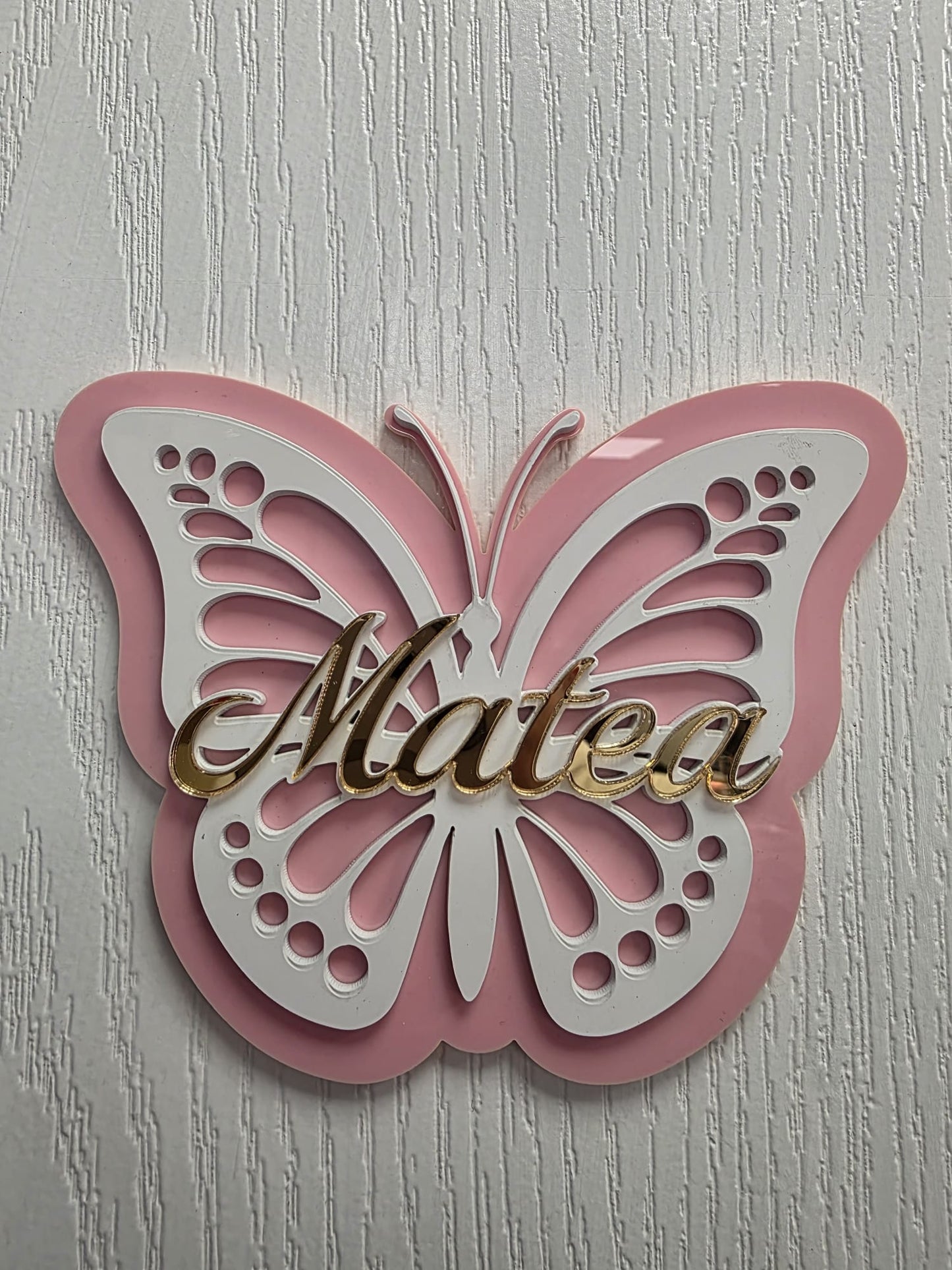 🦋 Personalizirana ploča Leptir – ime po želji